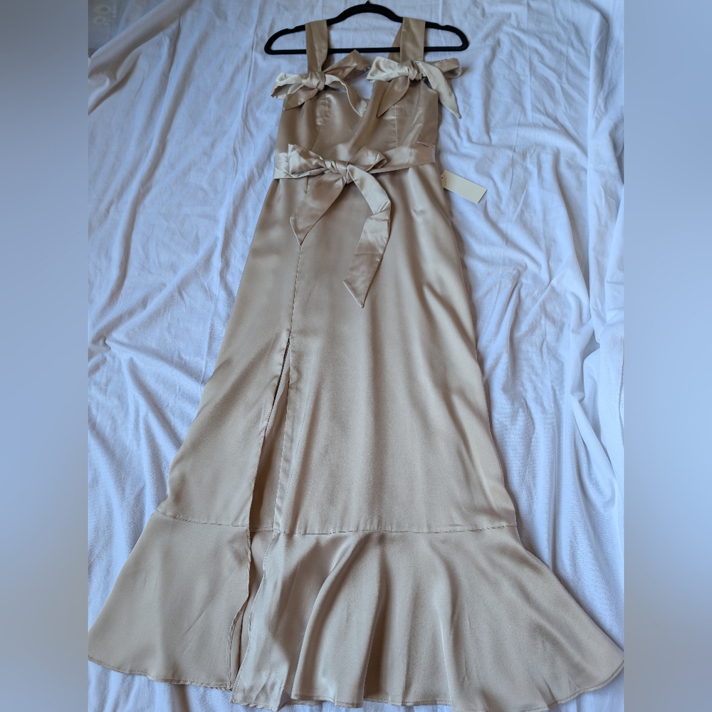 Show Me Your Mumu Claire Midi Dress Champagne In Satin Size Small